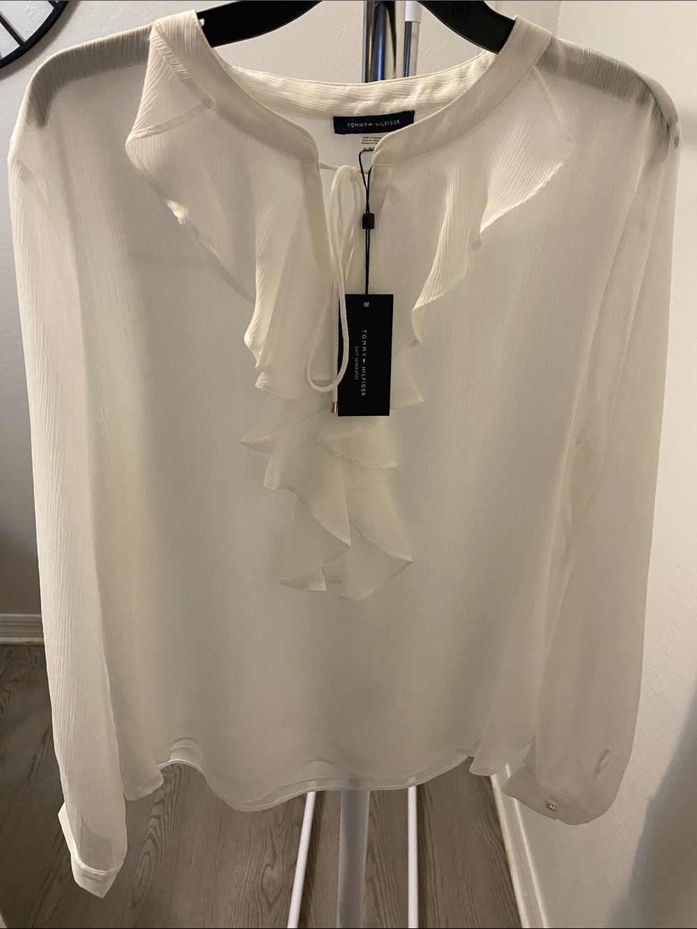 Theory Cream Ruffle Tie-Neck Long Sleeve Blouse